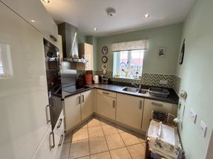 Photo 13- click for photo gallery